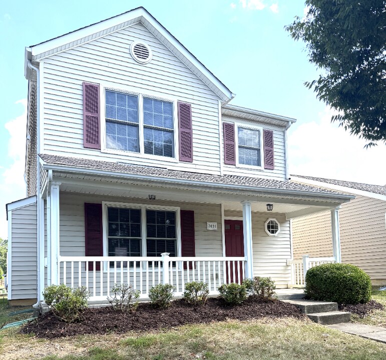 7031 Osprey Ridge Dr in Louisville, KY - Building Photo