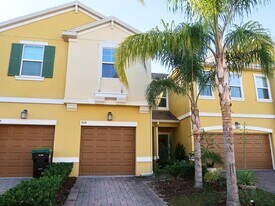 9114 Tecumseh Dr in Alafaya, FL - Building Photo