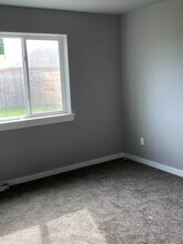 1317 W Bonneville St in Moses Lake, WA - Building Photo - Building Photo