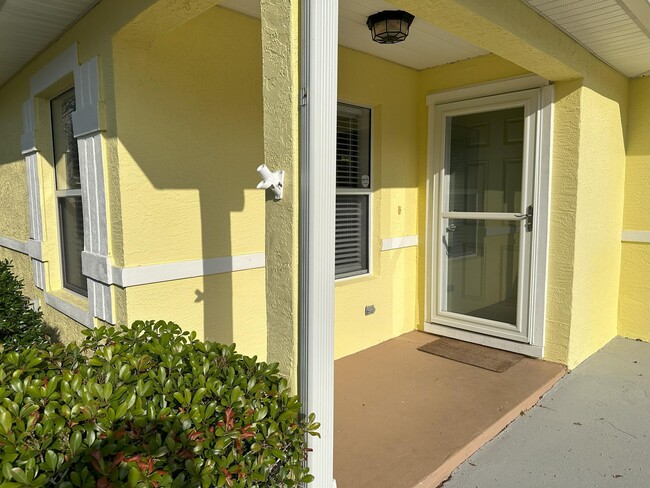 5 Ryland Pl in Palm Coast, FL - Building Photo - Building Photo