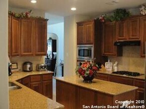 3106 Limestone Trail in San Antonio, TX - Building Photo - Building Photo