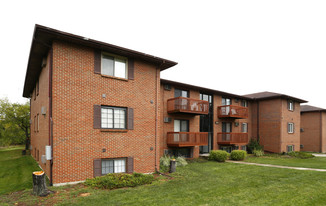 770 Gordon Smith Blvd Apartments