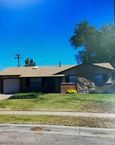 5101 Chisholm Trail in Amarillo, TX - Building Photo