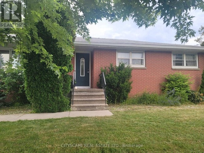 property at 346 Meadowcrest Rd