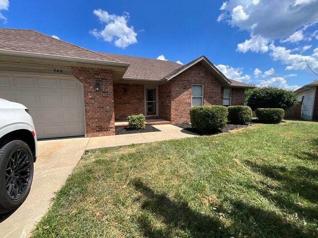 740 Jefferson Ct