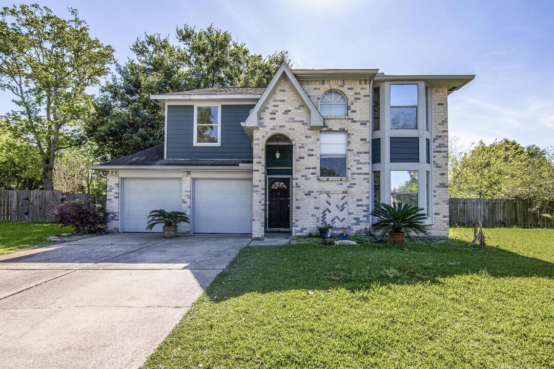 1103 Autumn Ct in League City, TX - Building Photo