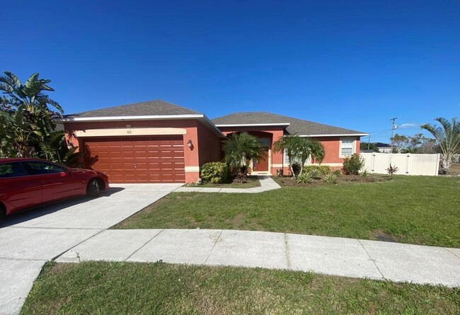 property at 907 Wildflower Rd