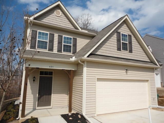 425 Hardaway Pt in Clayton, NC - Building Photo - Building Photo