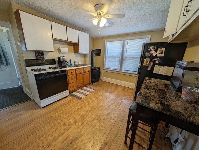 2618 University Ave NE in Minneapolis, MN - Building Photo - Building Photo