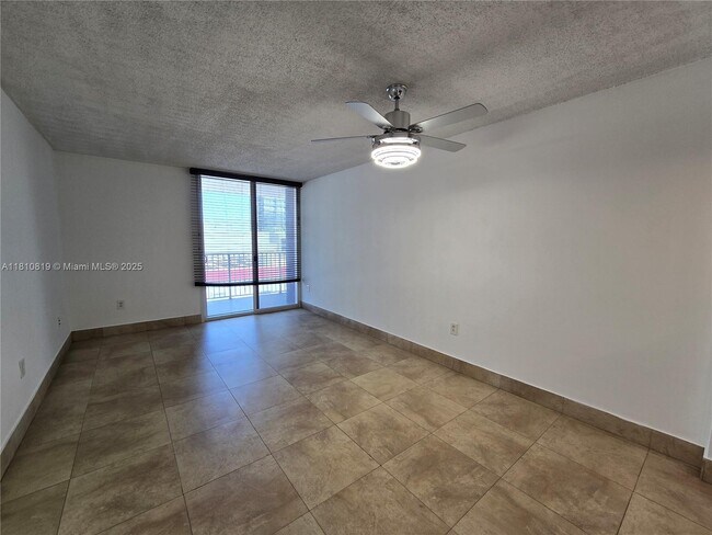 property at 800 N Miami Ave