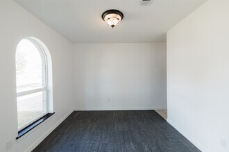 1615 Junker St in Rosenberg, TX - Building Photo - Building Photo