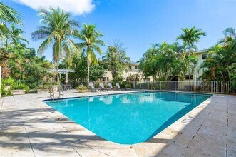 1455 Holly Heights Dr in Fort Lauderdale, FL - Building Photo - Building Photo