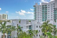 7900 Harbor Island Dr in Miami Beach, FL - Building Photo - Building Photo