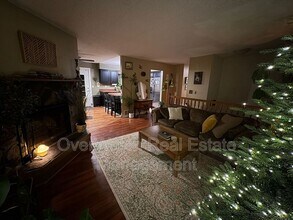 9532 Dundas Cir in Anchorage, AK - Building Photo - Building Photo