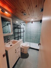 1632 S Bayshore Ct in Miami, FL - Building Photo - Building Photo