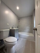 4265 SW 62nd Ave in Davie, FL - Building Photo - Building Photo