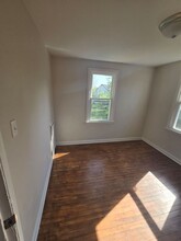 2703-2705-2705 Eakin Rd in Columbus, OH - Building Photo - Building Photo