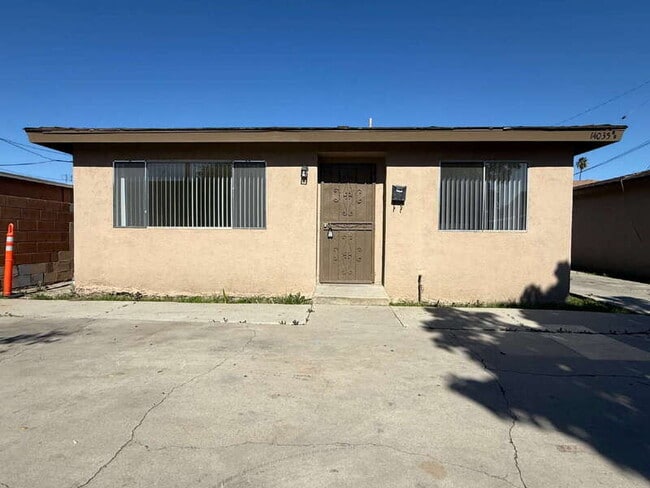 property at 14035 1/2 Orizaba Ave