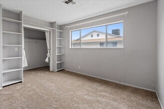1417 Elizabeth Ave in Las Vegas, NV - Building Photo - Building Photo