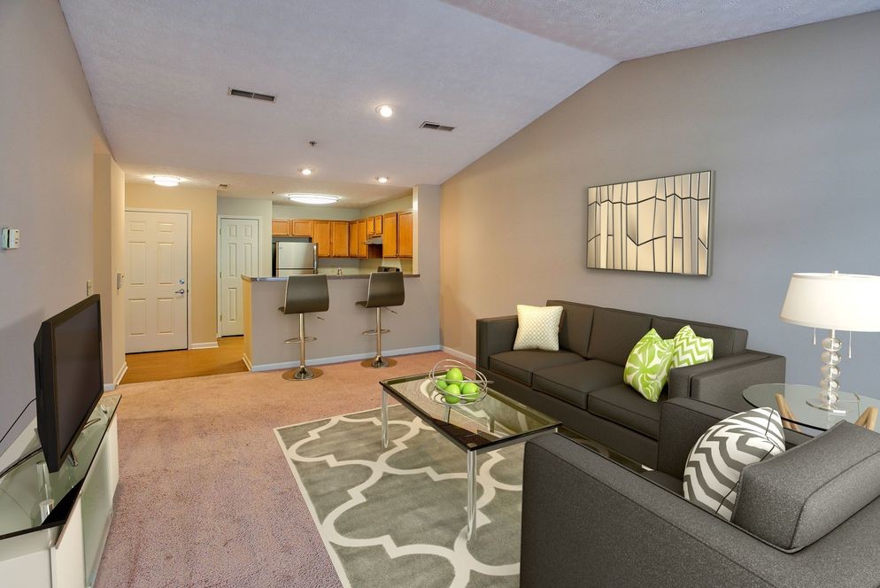 Hampton Knoll Apartments in Akron, OH