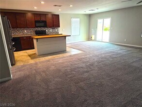 3807 Sedgwick Ave in Pahrump, NV - Building Photo - Building Photo