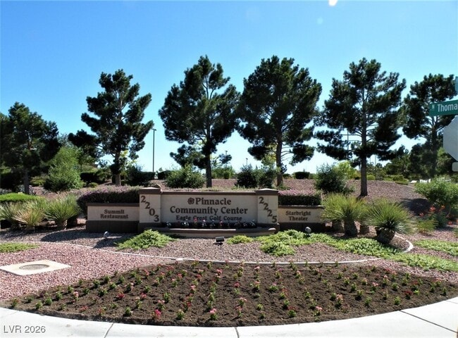 property at 10527 Mission Lakes Ave