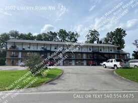 2502 Liberty Rd NW in Roanoke, VA - Building Photo