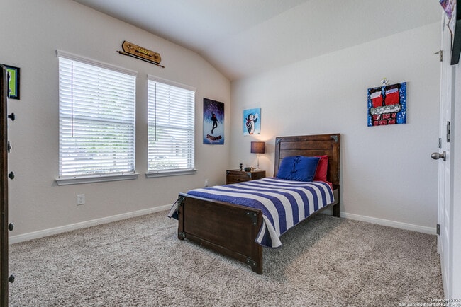 property at 434 Shelton Pass