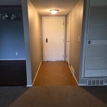4000 S 56th St in Lincoln, NE - Building Photo - Building Photo