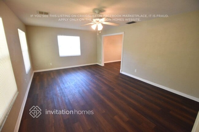 12920 Sophia Cir in Largo, FL - Building Photo - Building Photo