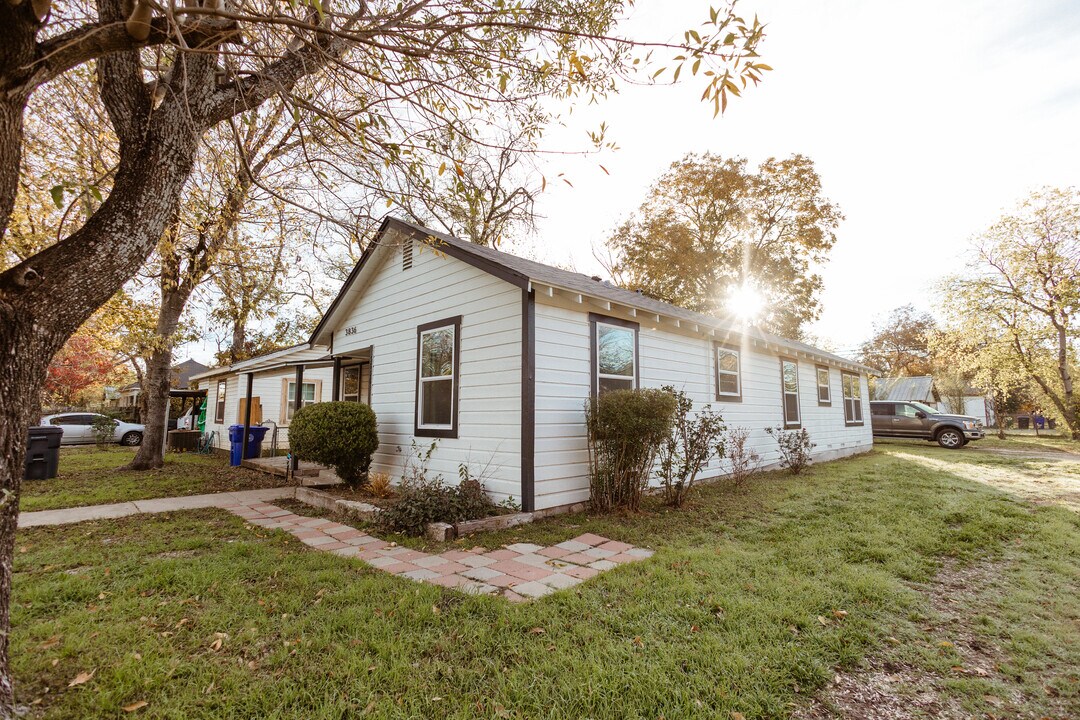 3836 Leland Ave in Waco, TX - Foto de edificio