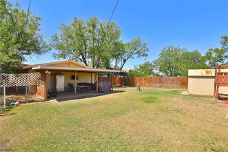 2518 Bennett Dr in Abilene, TX - Building Photo - Building Photo