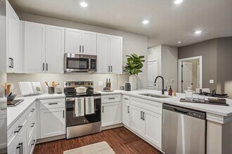 Residences at Fairview Town Center in Fairview, TX - Foto de edificio - Building Photo