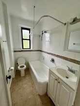 311 Main St in White Plains, NY - Building Photo - Building Photo