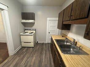 3231-3233 Duncan St in Columbia, SC - Building Photo - Building Photo