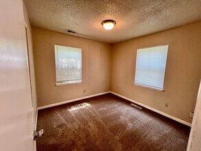 2630 S 49th St in Kansas City, KS - Building Photo - Building Photo