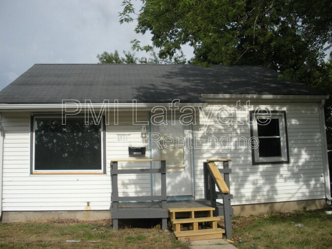 2300 N 18th St in Lafayette, IN - Building Photo - Building Photo