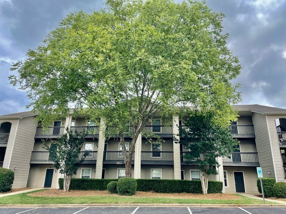 Summer Pointe Apartment Homes in Statesville, NC - Building Photo