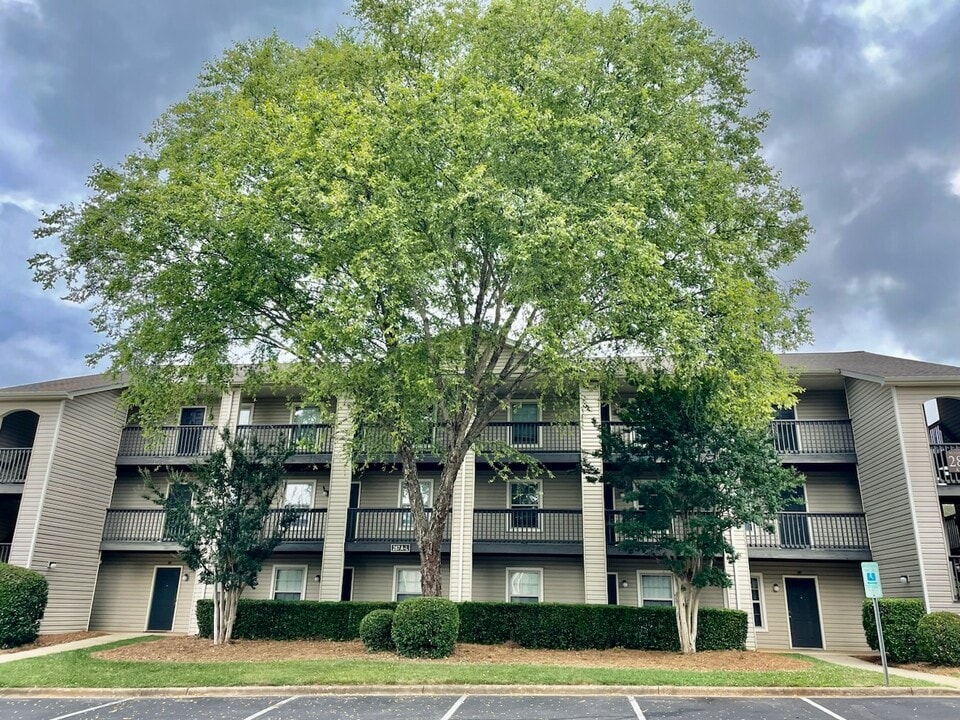 Summer Pointe Apartment Homes in Statesville, NC - Foto de edificio