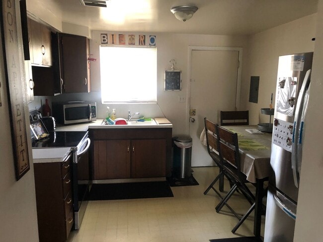 53 E 100 N in Orem, UT - Building Photo - Building Photo