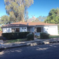 140 Cuesta Dr in San Luis Obispo, CA - Building Photo