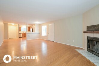 12009 163rd St Ct E in Puyallup, WA - Foto de edificio - Building Photo