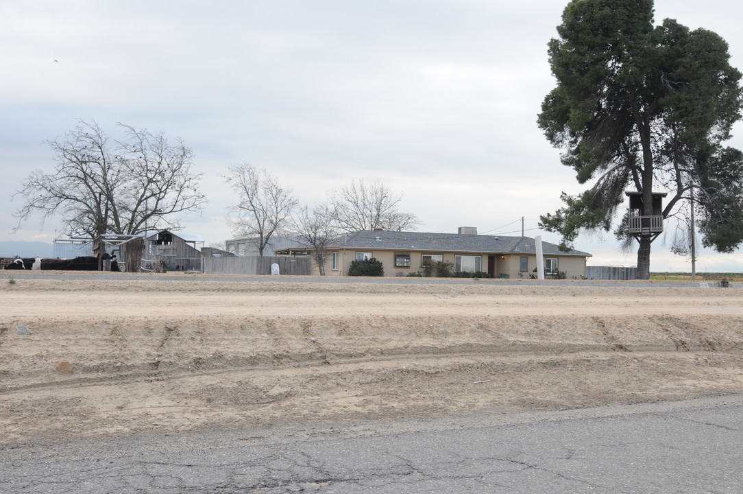 4525 S Morgan Rd in Turlock, CA - Building Photo