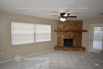 8601 Gum Tree Ave in New Port Richey, FL - Building Photo - Building Photo