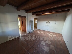 200 63rd St SW in Albuquerque, NM - Building Photo - Building Photo