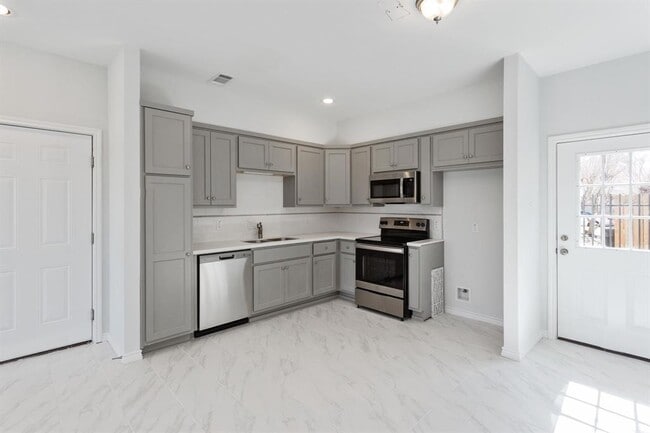 11623 Waldemar Dr in Houston, TX - Building Photo - Building Photo