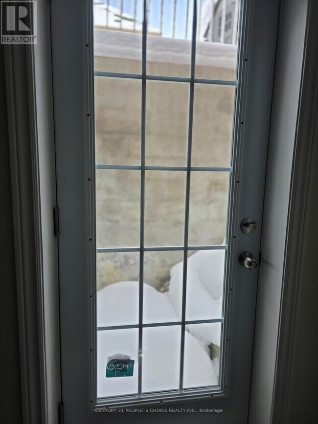 26 Openbay Gardens in Brampton, ON - Building Photo - Building Photo