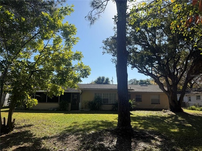 206 Robin Rd in Altamonte Springs, FL - Building Photo - Building Photo