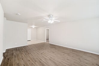10506 Bounty Dr in San Antonio, TX - Building Photo - Building Photo