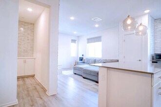 5503 Sandcliff Ln, Unit 150 in San Diego, CA - Building Photo - Building Photo